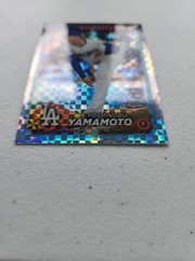 2024 Topps Chrome – Yoshinobu Yamamoto #18 X-Fractor (RC)