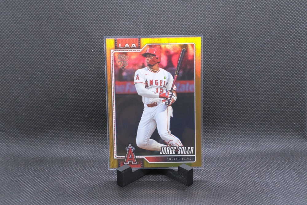 2024 Topps Series 2 Jorge Soler Yellow Crackle #374 Los Angeles Angels 17/50
