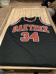 Charles Oakley Autographed/Signed Jersey JSA COA Chicago Bulls