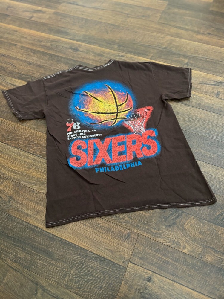 47&prime; brand Vintage Tubular PHILADELPHIA SIXERS men&rsquo;s t-shirt, brown, 2XL, New