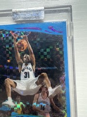 2005-06 Topps Chrome Blue X-Fractors X-Fractor Sealed #16 Shane Battier /90