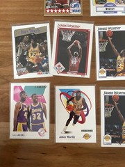 Varied Lot of 11 Basketball Cards LA Lakers James Worthy (Z2)