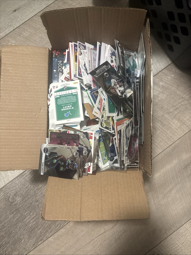Whole Bunch Of Football And Baseball Cards Mostly All Base
