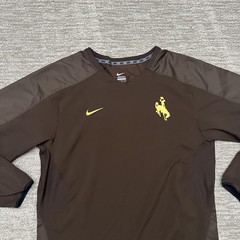 Wyoming Cowboys Jacket Mens Small Brown NCAA Football Nike Pullover UW Pokes