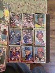 Album Lot Of 500 Plus 1985 Donruss Commons, Semistars EX-NM