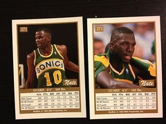1990-91 SKYBOX BASKETBALL ERROR CARD #271 SUPER RARE (NORMAL & ERROR )