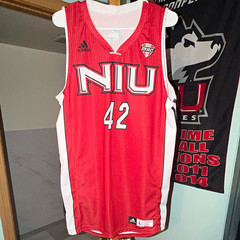 adidas Northern Illinois Huskies Basketball Jersey #42 Red/White/Black Size L