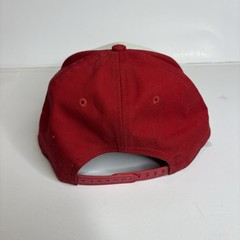 New Era Oakland Oaks Hometown 9FIFTY Snapback Cap in white, red, and navy blue.