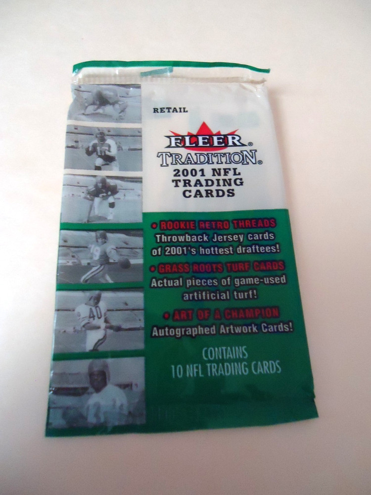 2001 Fleer Tradition Football empty card wrapper – Retail – NFL