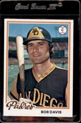 1978 Topps #713 Bob Davis San Diego Padres – Nice Card