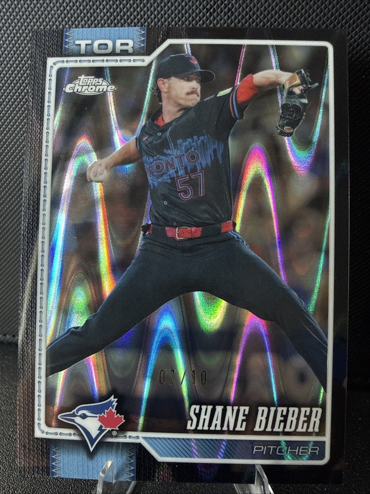 2026 Topps Chrome Shane Bieber Black Wave Refractor # 07/10 Toronto Blue Jays 🔥