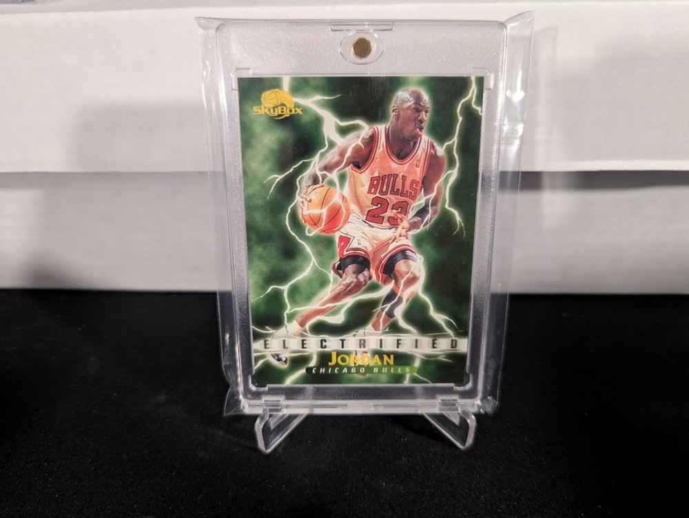 1995-96 SkyBox Premium Michael Jordan Electrified Air Chicago Bulls 278