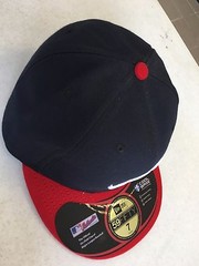 ATLANTA BRAVES MLB NEW ERA 5950 NAVY WHITE « A » RED BRIM BLACK UNDER FITTED HAT