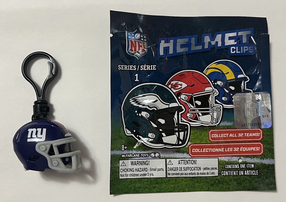 NEW 2026 New York Giants NFL Helmet Bag Clip / Keychain McFarlane Toys Series 1