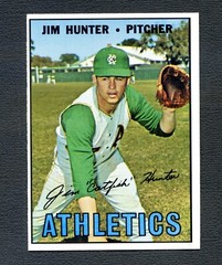 1967 Topps #369 Jim « Catfish » Hunter – Kansas City Athletics MINT
