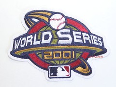 2001 WORLD SERIES AUTHENTIC MAJOR LEAGUE BASEBALL SLEEVE PATCH