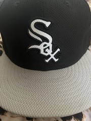 Chicago White Sox Official On Filled Fitted Cap, Black And Gray Size 6 7/8