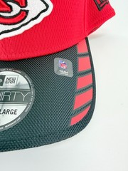Kansas City Chiefs New Era Hat Cap 39Thirty Size M/L Stretch Fit Black Red NWT