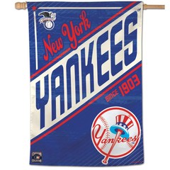 NEW YORK YANKEES (28&Prime; X 40&Prime;), HOUSE FLAG FROM WINCRAFT