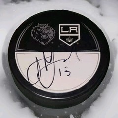 UNKNOWN SIGNATURE! MANCHESTER MONARCHS / LA KINGS AHL NHL COLABORATION PUCK Rare