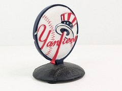 New York Yankees Logo NY Yanks Round 4.5&Prime; x 3.5&Prime; Genuine MLB Merch 2003 Vintage