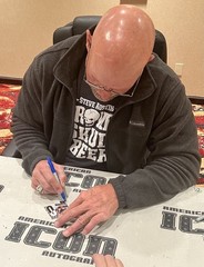 Stone Cold Steve Austin Signed 2023 Donruss Elite WWE Spellbound Card 21 BAS COA
