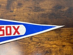 Chicago White Sox Vintage MLB Felt Pennant – Baseball Memorabilia 30 inches