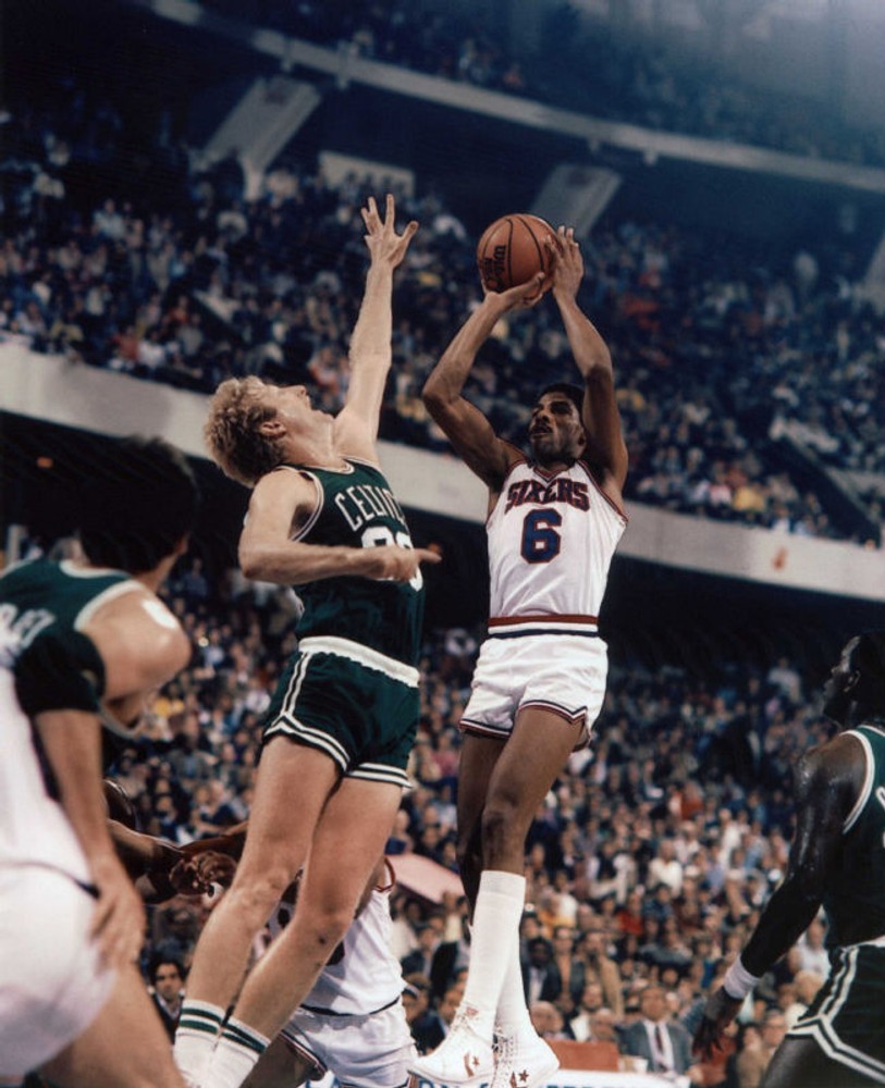 JULIUS IRVING PHILADELPHIA 76ERS 8X10 SPORTS PHOTO (L)