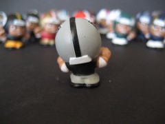 NFL Series 4 TEENY MATES 1&Prime; Collectible Toy Figures (Your Choice) Football