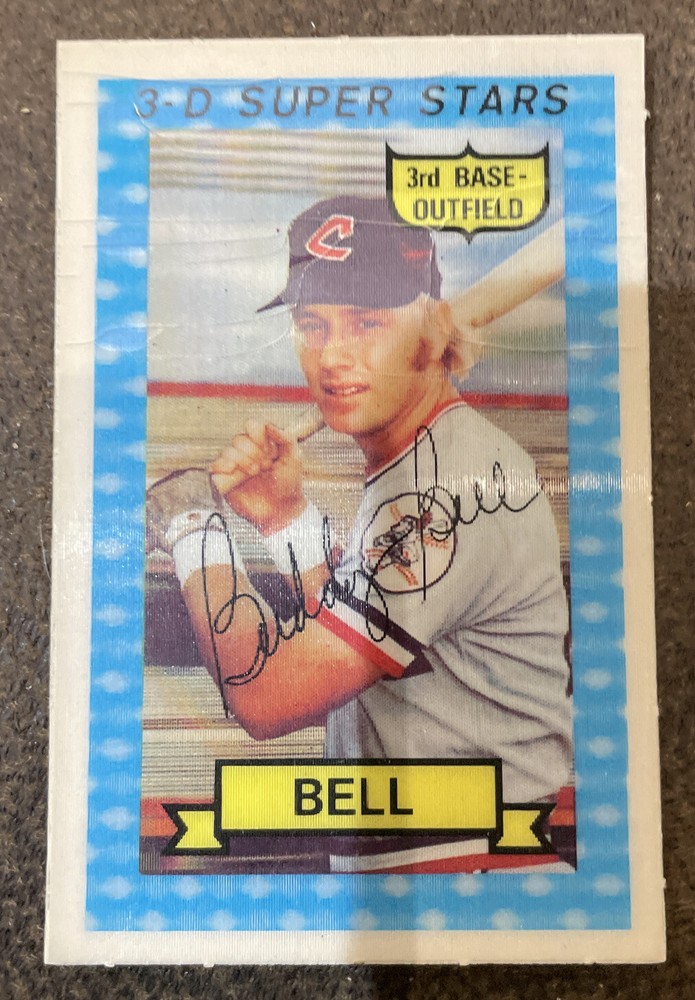 1974 Kelloggs Super Stars #10 Buddy Bell Cleveland Indians Cracks Baseball Card!