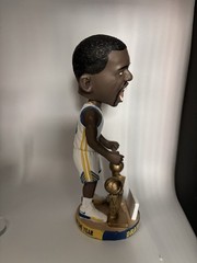 Golden State Warriors 2017 NBA Champions Replica Ring , Trophy And Bobbleheads