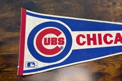 Chicago Cubs MLB Vintage Felt Pennant Logo Sports Memorabilia 30 inches