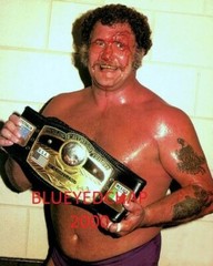 HARLEY RACE WRESTLER 8 X 10 WRESTLING PHOTO NWA AWA WWF