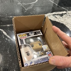 Funko POP 82 NFL: Roger Staubach (Cowboys Home) Collectible Figure #12 Football