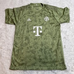 FCB Adidas Bayern Munich 2023 Wiesn Green Oktoberfest Jersey Men&rsquo;s XL Slim