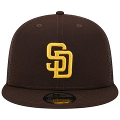 San Diego Padres New Era Classic Trucker 950 9FIFTY Adult Snapback Hat Brown