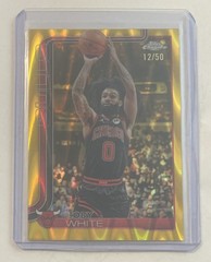 2025-26 Topps Chrome #d /50 Gold Wave Refractor SP Insert Coby White Hornets