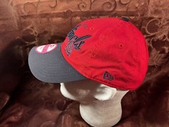 NWT ladies NewEra 9Twenty St.Louis Cardinals red/navy/black cotton snapback cap.
