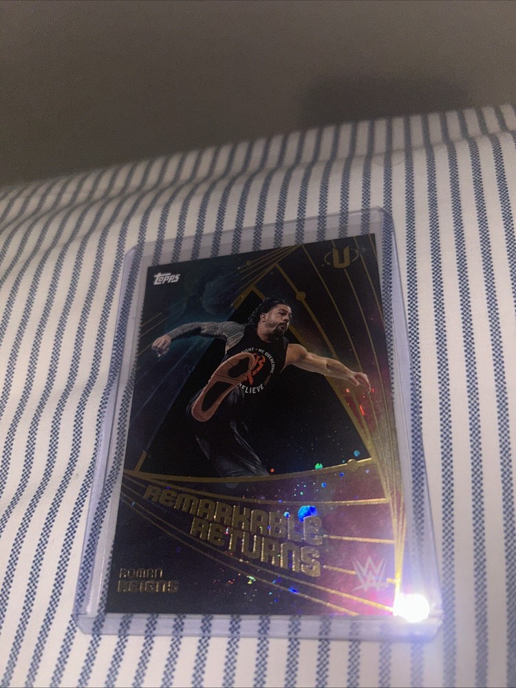 2025 TOPPS WWE Universe ROMAN REIGNS Remarkable Returns Galaxy #RRE-6