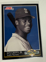 Lot of 8 1990-92 Ken Griffey Jr cards-Fleer, Ultra, Score MLB Seattle Mariners