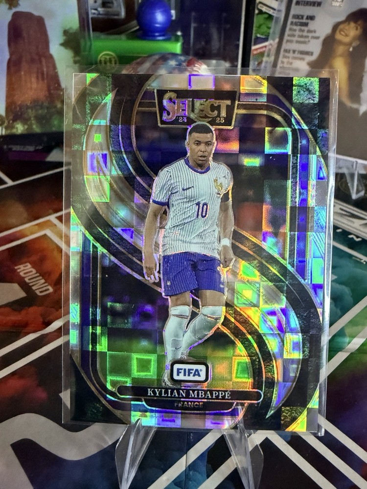 Panini Select FIFA 2024-25 Kylian Mbappé Pandora Prizm