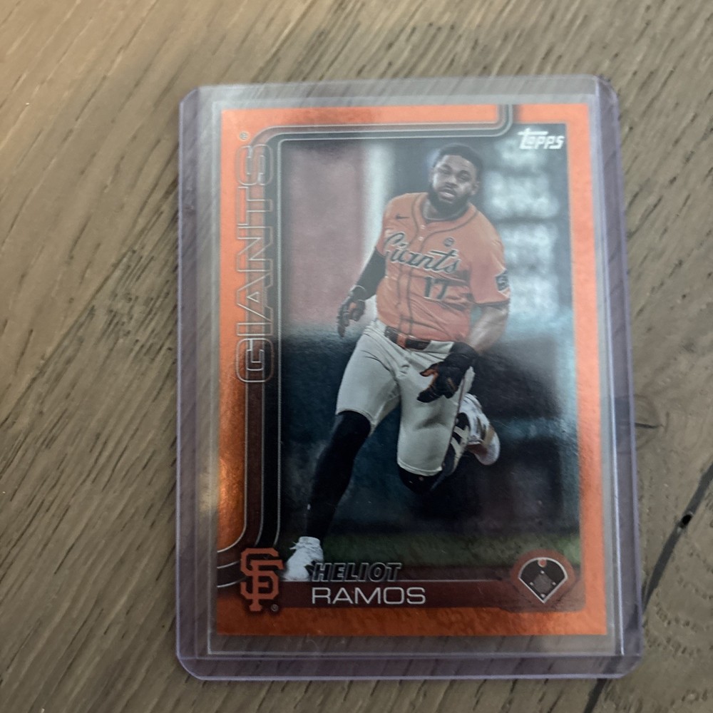 2025 Topps Heliot Ramos Orange Holo Foil /25 SF Giants #527 Color Match!