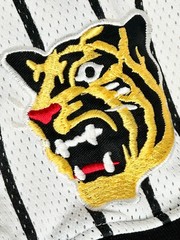 Hanshin Tigers Jersey NPB Japan Baseball Pro Spiritone Sharp Sangyo Size L