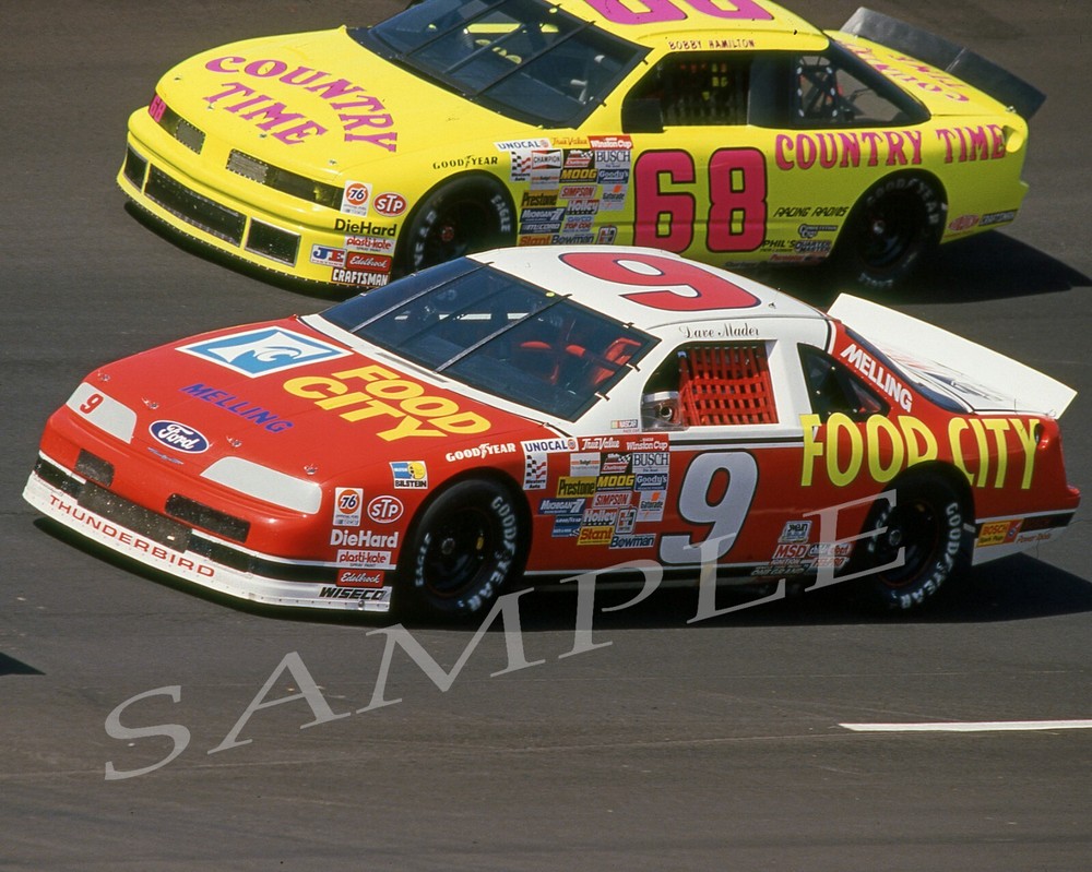 DAVE MADER & BOBBY HAMILTON 1992 RACING ON TRACK AT BRISTOL 8X10 GLOSSY PHOTO #7