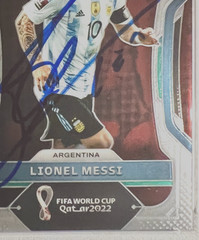 2022 Panini Prizm FIFA World Cup Signed Lionel Messi #7 Argentina PSA MINT 9