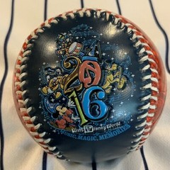 Walt Disney World 2016 Red And Navy Promotional Souvenir baseball Ball