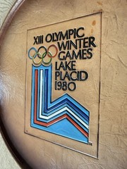Vintage 1980 Lake Placid Olympic Games 13&Prime; Serving Trays – Set of 2 Inlaid Wood