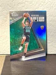 Hugo González RC – 2025/2026 Topps Chrome Update New Edition Refractor #GR-20.