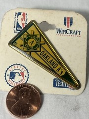 Vtg Oakland A’s Collectible Pin New Old Stock
