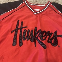 Men’s Nebraska Cornhuskers Size X-Large Vintage Windbreaker